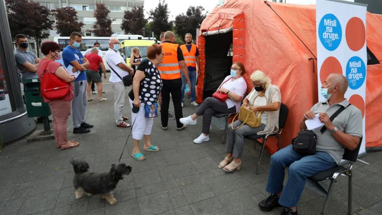 Stožer objavio nove brojke: U Hrvatskoj 18 novozaraženih, dvije osobe umrle