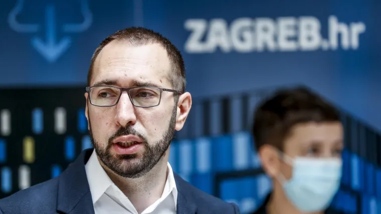 Prvo je smanjio vozni park i skresao plaće pročelnicima, a sada ide korak dalje! Evo &scaron;to Toma&scaron;ević jo&scaron; planira ostvariti u Zagrebu