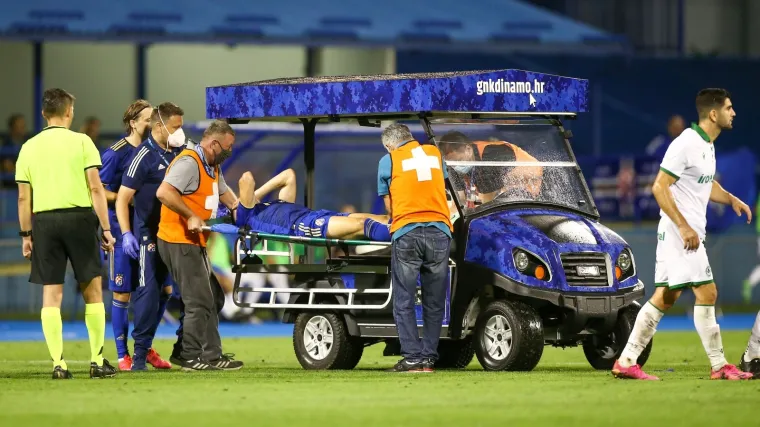 Dva ključna igrača Dinama zbog ozljeda nisu uspjela zavr&scaron;iti utakmicu s Omonijom, evo u kakvom su stanju