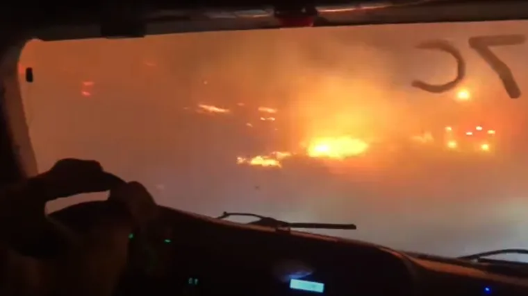 VIDEO Ne plavo, nego narančasto nebo: Pogledajte &scaron;to su snimili kalifornijski vatrogasci dok su gasili požare