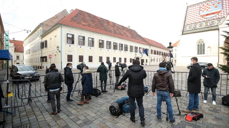 Nakon terorizma na Markovu trgu premijer ne vjeruje DORH-u da napadač nije imao pomagača. Za utjecaj optužio političke protivnike na desnici