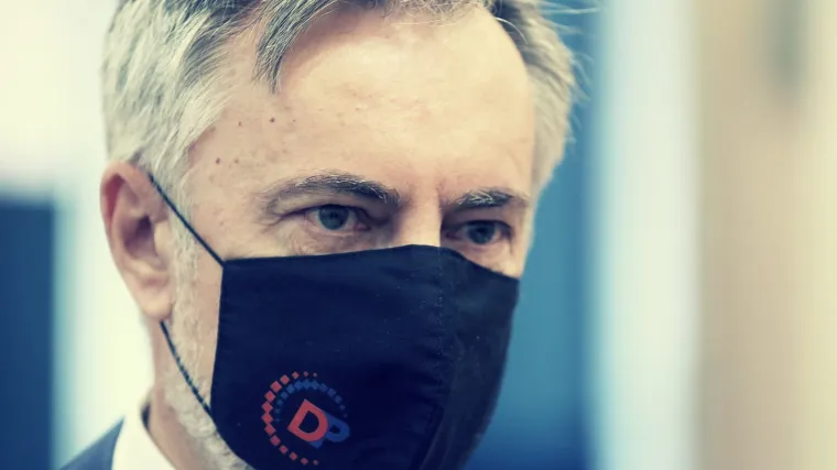 Politički analitičar je uvjeren da će doći do cijepanja: '&Scaron;korina ostavka ista je kao ona Sanaderova' - a sličnost tu ne staje