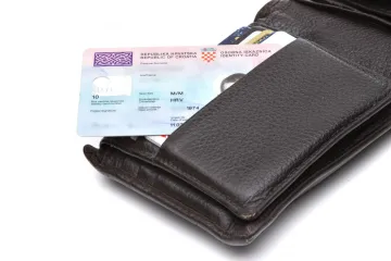 Obavije&scaron;ten DORH: Slovenac zloupotrijebio reciklirani karton za izdavanje osobne iskaznice