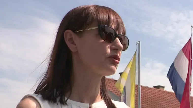 Nakon optužbi da je prijetila PR-ovki da će joj zakrenuti vratom za RTL Vučemilović poručuje da se neće spu&scaron;tati na tu razinu