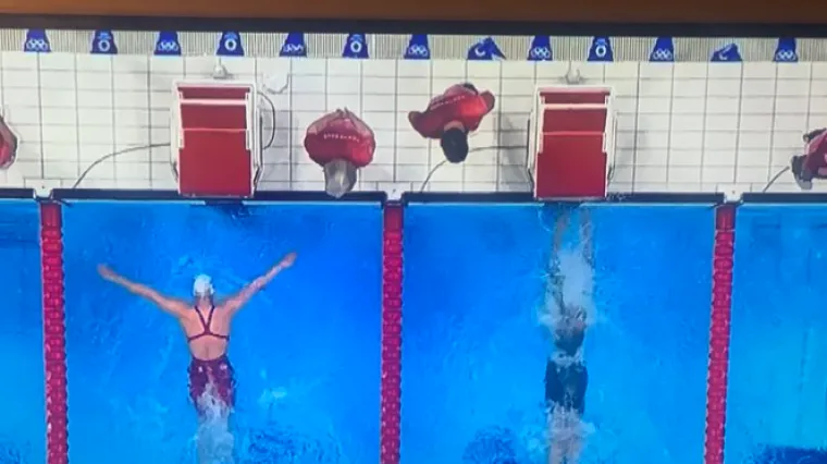 Slika koja je izazvala bijes na Olimpijskim igrama. Plivačice podijelile zlato, pogledajte nesvakidašnju situaciju