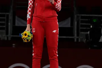 Ovako izgleda čudesna Matea Jelić u najsjanijem trenutku karijere, s olimpijskim zlatom oko vrata