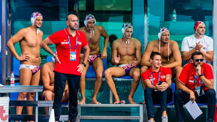 Na borilišta izlaze brojni Hrvati; Novi ispit za Barakude, nastupaju i tenisači, jedriličari....