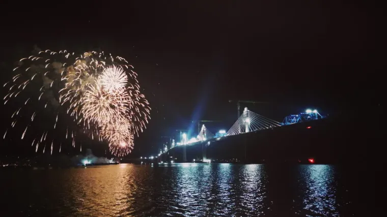 FOTO/VIDEO Pogledajte spektakularan vatromet nakon &scaron;to je spojen Pelje&scaron;ki most