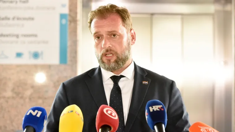 Banožić o samoubojstvima u vojsci i kokainu: 'Jedan pozitivan na drogu je radio na osiguranju visokih dužnosnika'