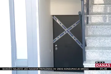 U apartmanu na Krku pronađena mrtva 47-ogodišnja Ruskinja iz Njemačke. Policija privela partnera - uzrok smrti trovanje alkoholom