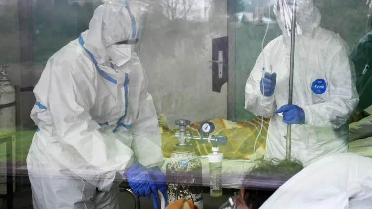 Ležite na covid odjelu u bolničkoj sobi bez klime i ventilatora, a živa se penje i do 40&deg;C. Horor? Ne nego Hrvatska!