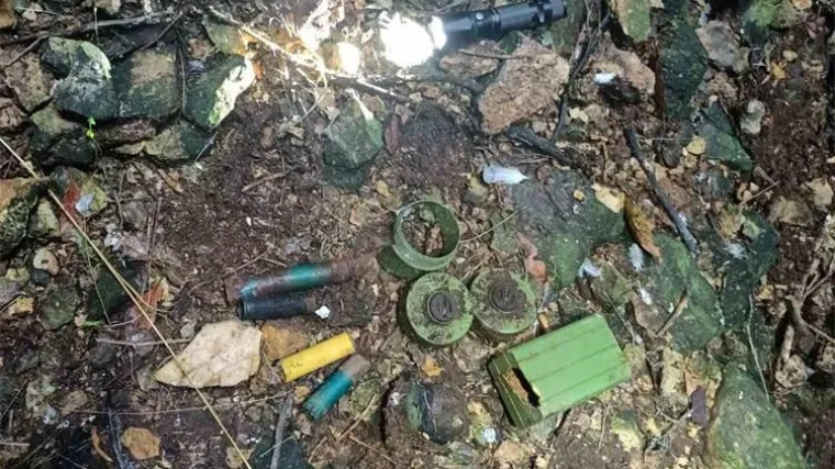 Policija očistila jo&scaron; jedan speleolo&scaron;ki objekt: Iz jame na Pagu iznijeli bombe, protupje&scaron;ačke mine i jedan IDAO M71