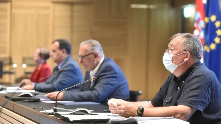 Sjednica Stožera: Četvero umrlih od covida, Hrvatska ima 170 novih slučajeva, nitko od umrlih nije bio cijepljen