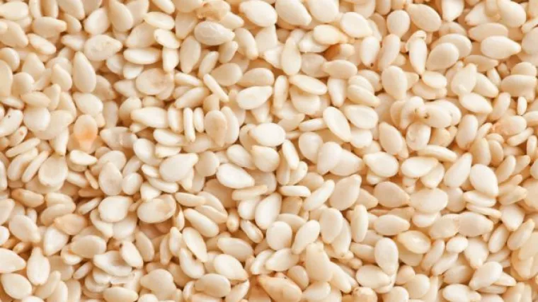 Zbog postojanja pesticida, s polica se povlače ovi krekeri sa sezamom