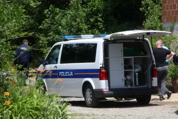 Dečko pijan vozio i napravio ključnu grešku: Digao je ručnu, zanijelo ga je...; Poginuo 24-godišnjak