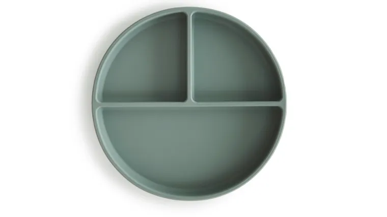 Povlače se silikonski tanjur i &scaron;alica za djecu! Utvrđena je 'migracija hlapljivih spojeva'