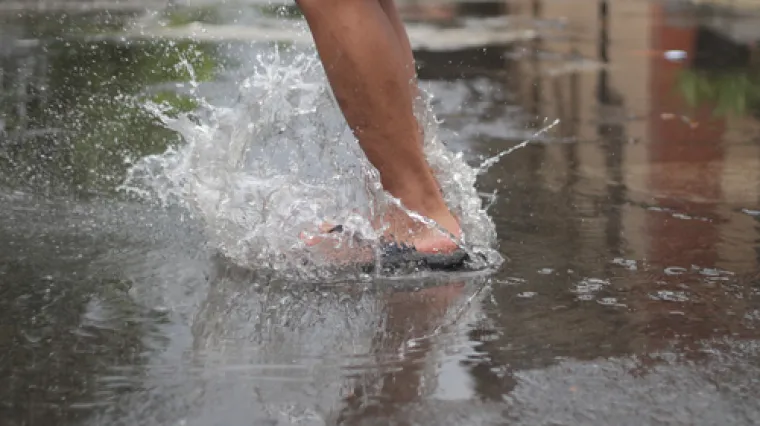 Stiže novo pogor&scaron;anje vremena, DHMZ upozorava na obilne ki&scaron;e, bujične poplave, moguću tuču i pijavice na Jadranu