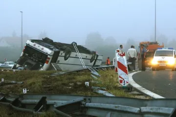 U Hrvatskoj se posljednjih godina dogodilo 10 stra&scaron;nih autobusnih nesreća, a svaka druga bila je na karlovačkim cestama - evo kako izgleda ta crna lista