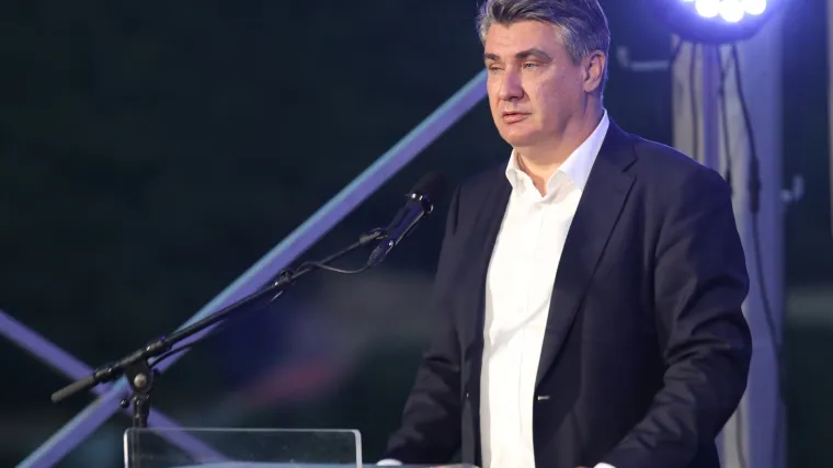 Milanović u Kninu: 'Puno je i krvi i te&scaron;kih osjećaja palo da bi se ovo pretvorilo u nekakvo likovanje'