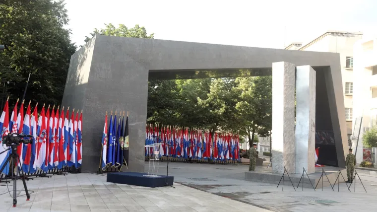 Planirate u Knin na proslavu Oluje? Policija objavila rute kojima možete ići