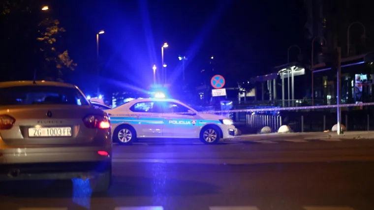 FOTO Epilog žestokog obračuna u Dubravi: Tuklo se čak 400 navijača, uni&scaron;teno pet kafića, tri vozila...