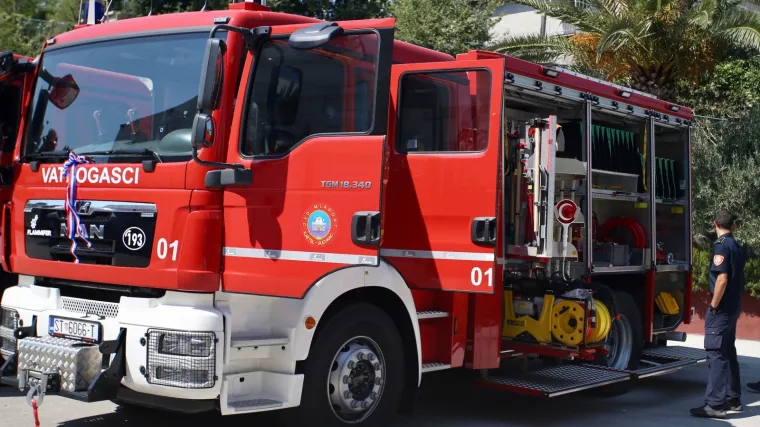 Izbio jo&scaron; jedan požar na &scaron;ibenskom području: Mje&scaron;tani smatraju da je podmetnut