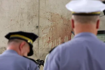 Masovna tučnjava u kafiću, mladić te&scaron;ko ozlijeđen o&scaron;trim predmetom