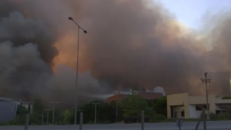 Gore požari diljem Grčke: Traje evakuacija stanovni&scaron;tva, od dima se ne može disati - pomoć stiže iz EU