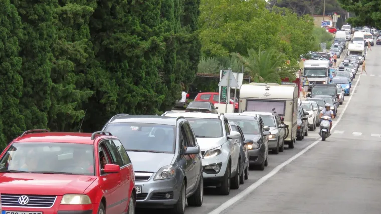 Mladu Makaranku trudovi su uhvatili u gužvi pred Omi&scaron;em: 'Zapomaže, vri&scaron;ti, a onda sam ugledao policajca Zvonimira...'