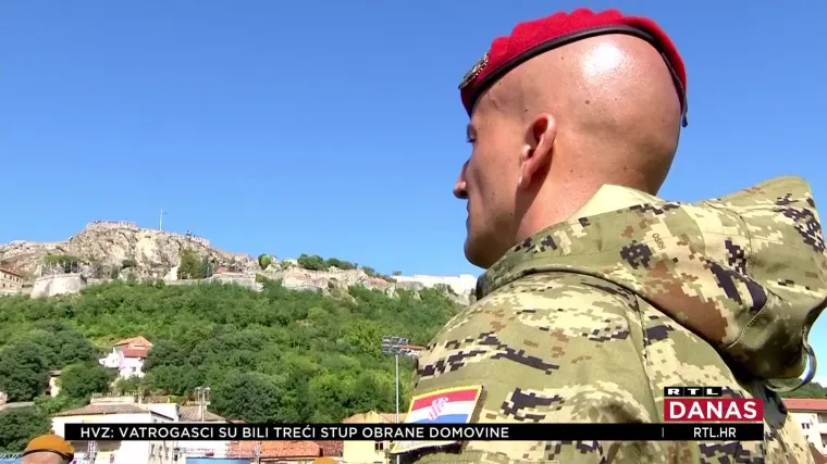 U Kninu proslavljen Dan pobjede! Poslane snažne poruke Srbiji, ali i BiH, branitelji: 'Ovo je za mene najsretniji dan u životu'