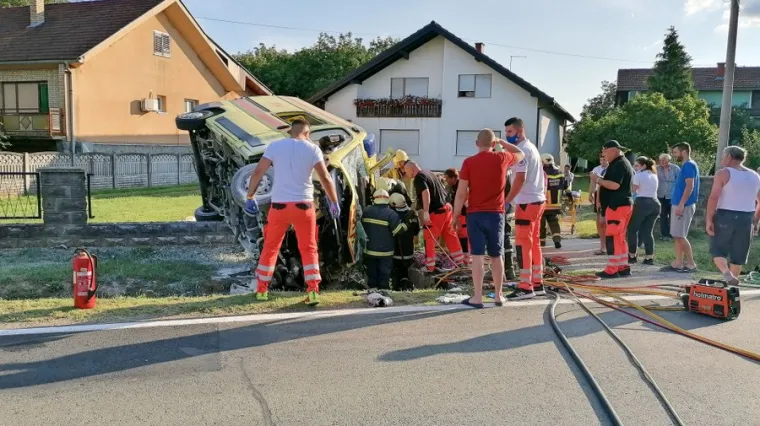 Liječnica o tragediji kod Virovitice: 'Nabrojala sam situacije u kojima sam i ja s kolegama iz kola mogla biti mrtva. I na&scaron;i životi vrijede'