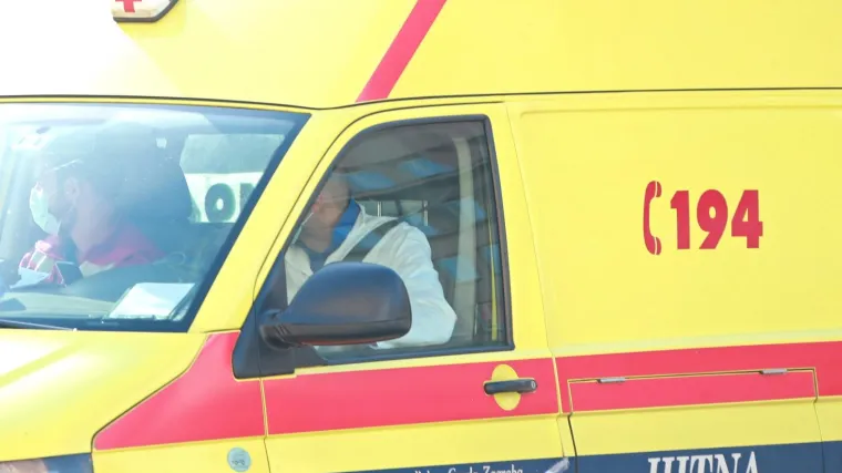 Objavljeni detalji nevjerojatnog pada djevojčice s trećeg kata zgrade u Iloku: Evo &scaron;to ju je spasilo