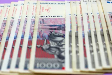 Vozio moped bez kacige, a kod sebe nije imao ni vozačku ni prometnu: Kazna? 13.600 kuna!