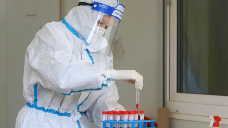 Imamo 44 nova slučaja zaraze - preminula je jedna osoba: Na respiratoru su 22 pacijenta