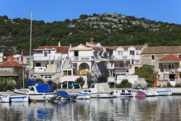 Vlasnik odgovorio gostu koji mu je konobu ocijenio jedinicom, a nije ni ušao u nju
