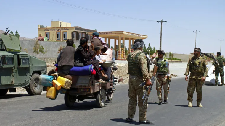 Afganistan je bez saveznika: Talibani su u velikoj ofenzivi zauzeli nekoliko provincijskih prijestolnica