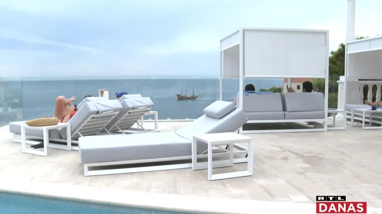 Turisti preplavili Dubrovnik: Do sredine kolovoza popunjeno 14 i pol tisuća kreveta