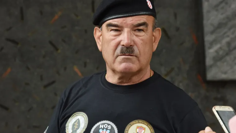 Policija prijavila Marka Skeju zbog uzvikivanja 'Za dom spremni' u Kninu