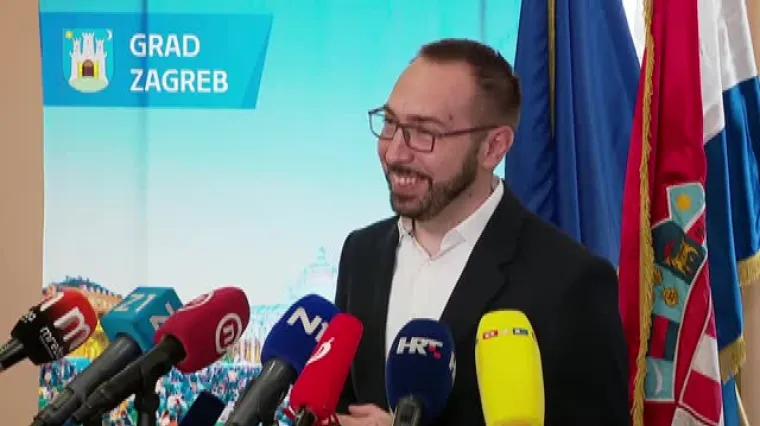 Toma&scaron;ević o odvozu glomaznog otpada: 'Traže se neka sustavnija rje&scaron;enja'