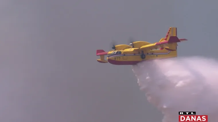 Vatrogasci se bore s požarima u Hercegovini, mole Hrvatsku za pomoć