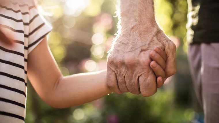 Dijete moje, sram me kakav svijet ti ostavljam. Moja generacija nije bila dostojna one prije nas