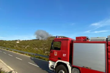 Ljudi u strahu: 'Gume na automobilu su se krenule topiti, toliko smo blizu'