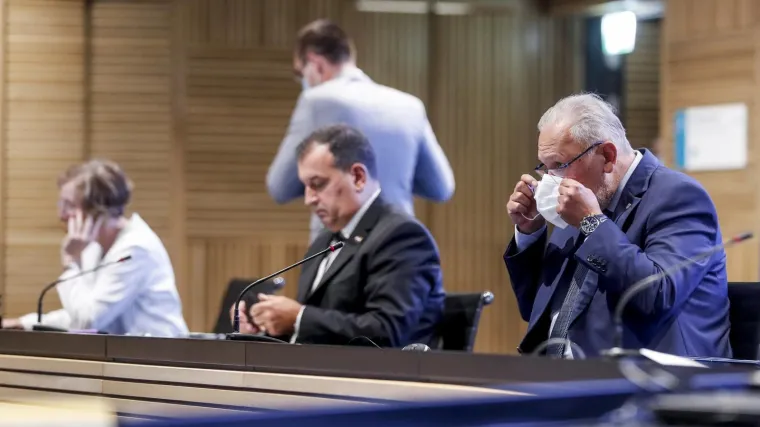 U Hrvatskoj 46 novozaraženih: Preminule su dvije osobe, a na respiratoru 24 pacijenta