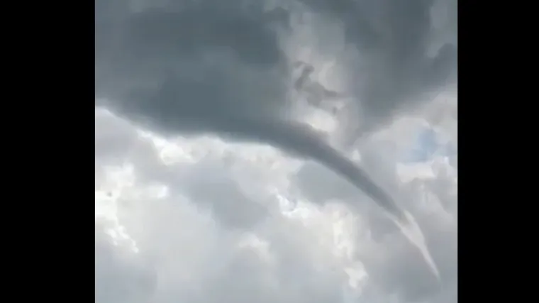 VIDEO U Dalmaciji su snimljene pijavice! Jače nevrijeme zahvatilo je jug Hrvatske