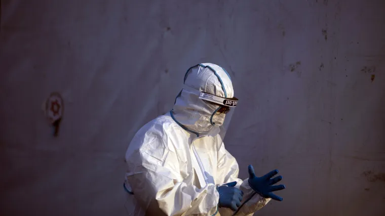 Izrael će cijepiti starije od 40 trećom dozom zbog delta soja