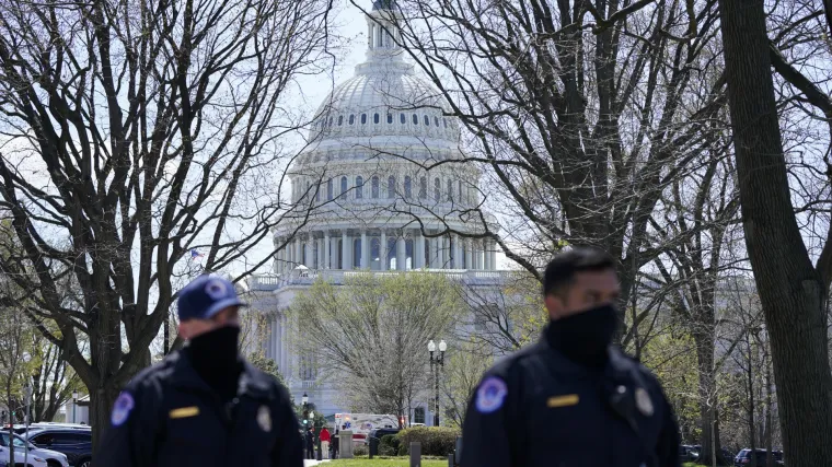 Uhićen mu&scaron;karac koji je prijetio bombom pred Kapitolom, jo&scaron; se ne zna njegov motiv