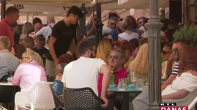 Daleko smo od opu&scaron;tanja u rujnu - građani vjeruju kako će najesen stići novi lockdown