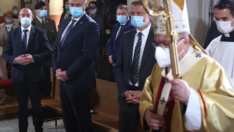 Promocija nezahvalnih Hrvata: Hodočasnici u Svetu zemlju savr&scaron;eni su turisti za Hrvatsku, navikli su na patnje i žrtve