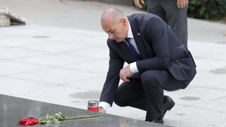 Medved o pozdravu ZDS: 'Preporuka Vijeća za suočavanje s pro&scaron;lo&scaron;ću dovoljno je usmjerenje'