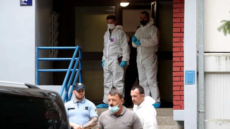 Mrtav mu&scaron;karac pronađen u stanu u Novom Zagrebu: Na tijelu ima vidljive ozljede. Policija privela 25-godi&scaron;njaka